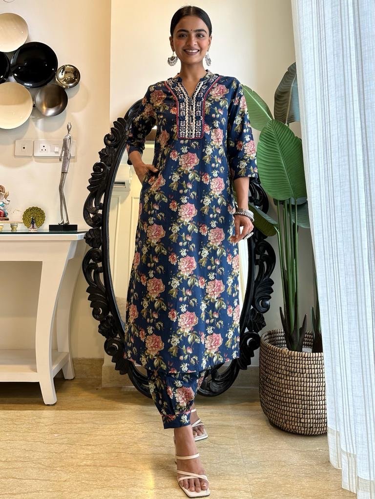 Jeet Navy Floral Afghan Set - Image 5