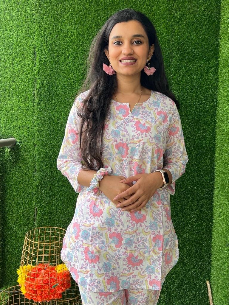 Cotton Lounge Set- White Neon Blue Big Floral - Image 2