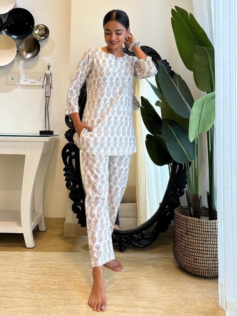 White Flower Booti Lounge Set