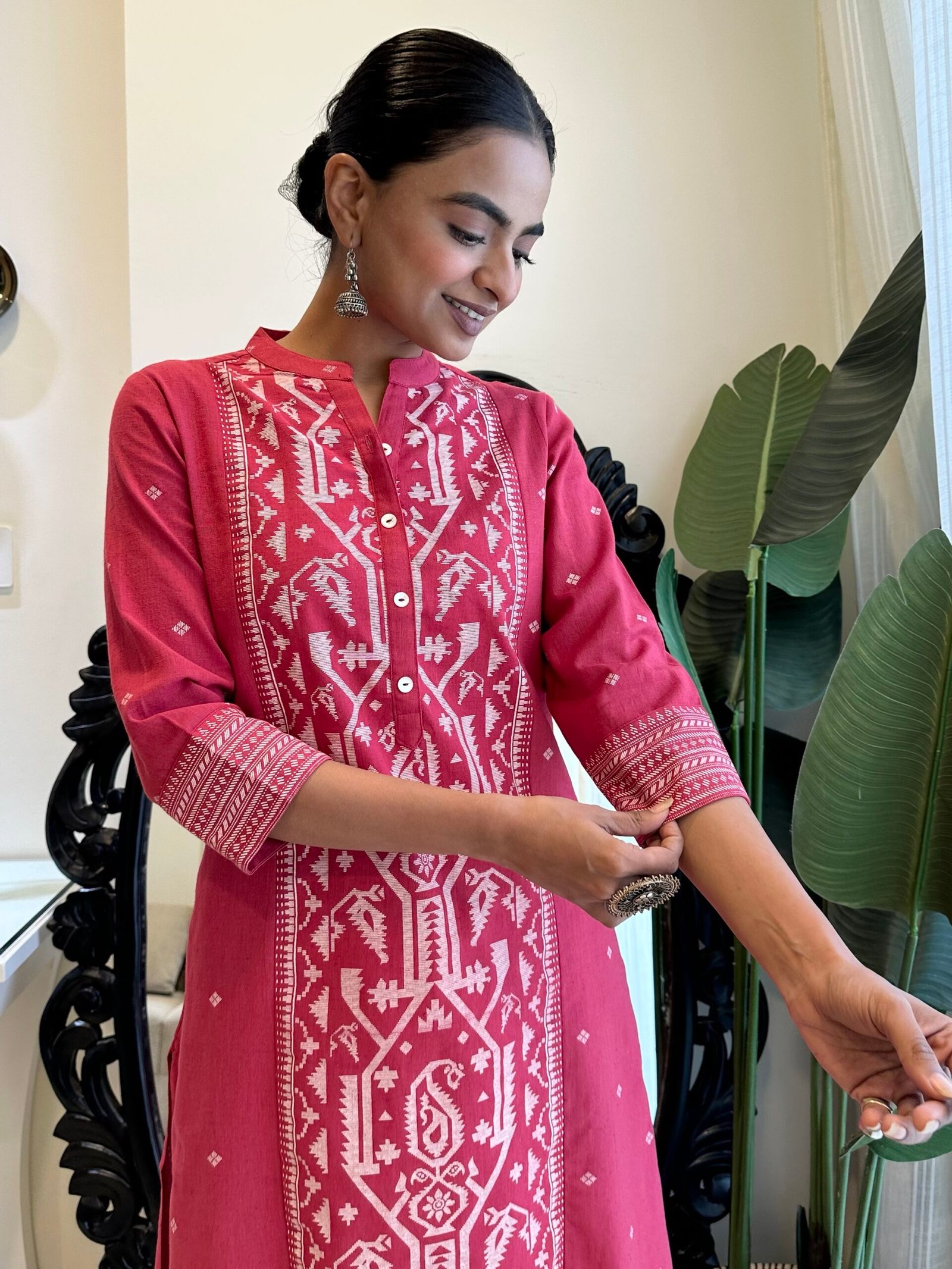 Geru Elegant Kurta - Image 2
