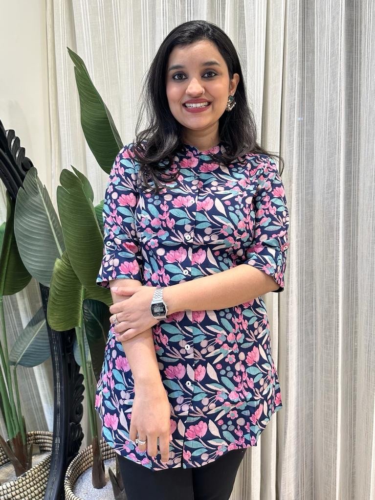 Weekend Rayon Short Kurta- Navy Multi Leaves - Image 2