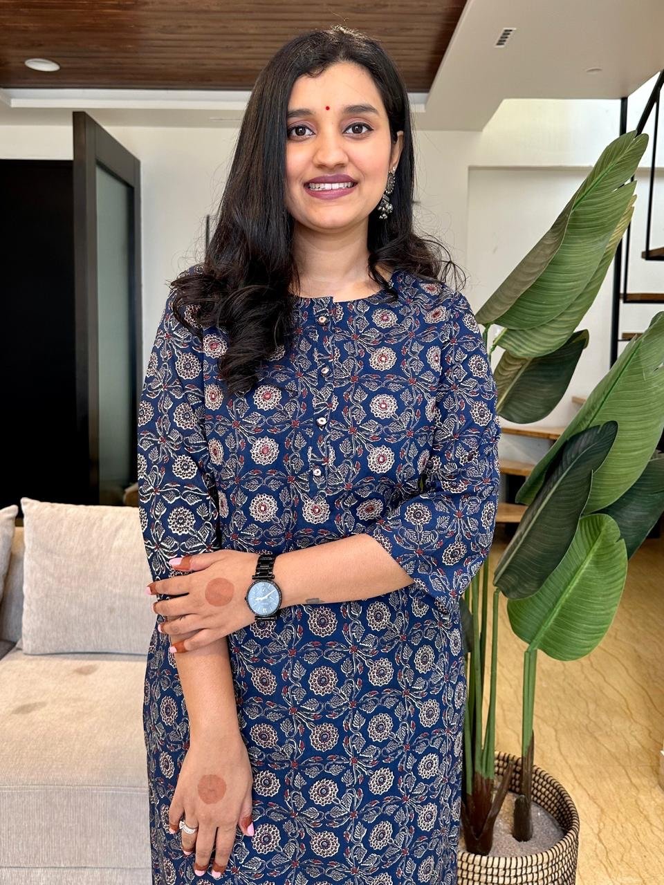 Indigo Boota Jaal Cotton Suit - Image 2