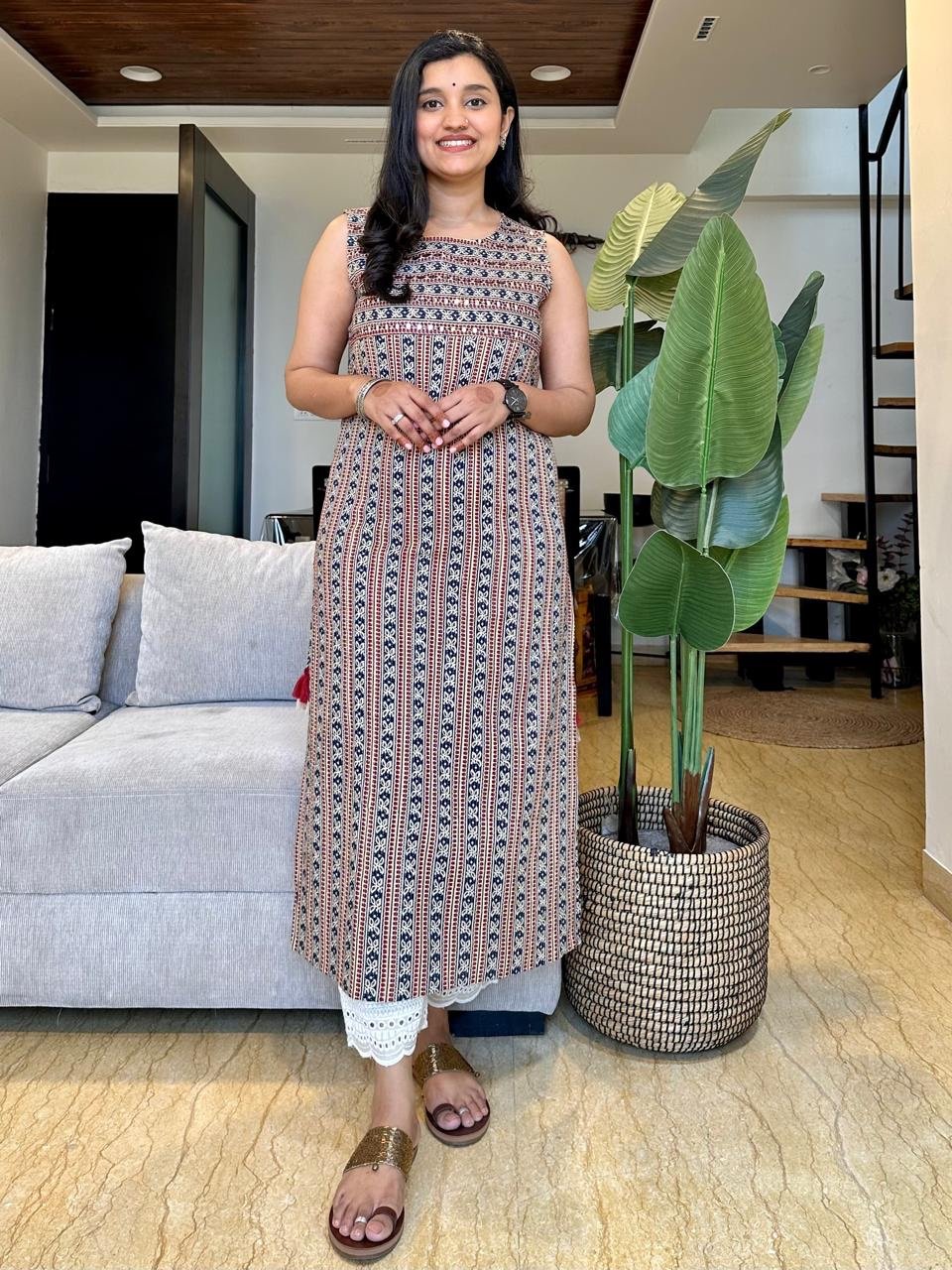 Stripe Sleeveless Kurta- Earthy - Image 3
