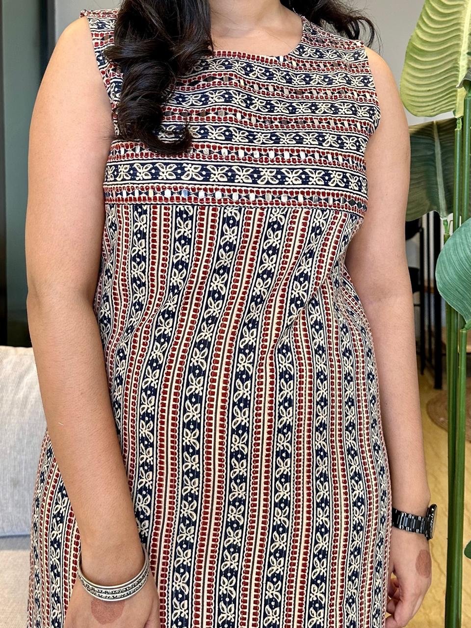 Stripe Sleeveless Kurta- Earthy - Image 4