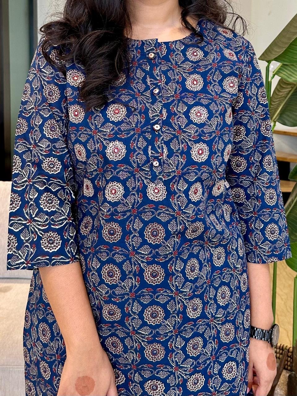 Indigo Boota Jaal Cotton Suit - Image 6