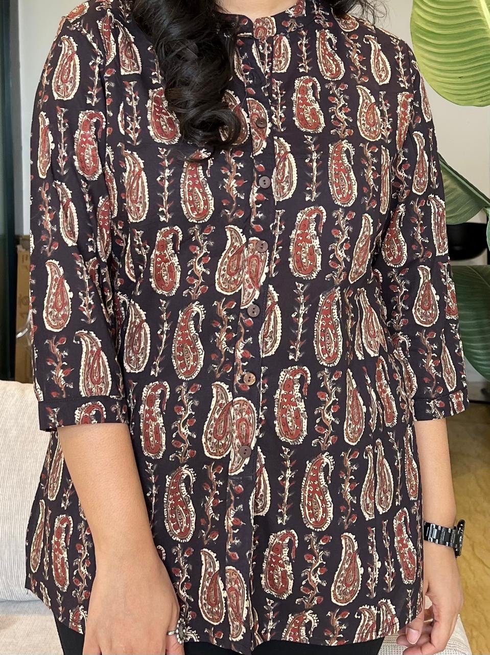 Cotton Short Top- Black Paisley - Image 3