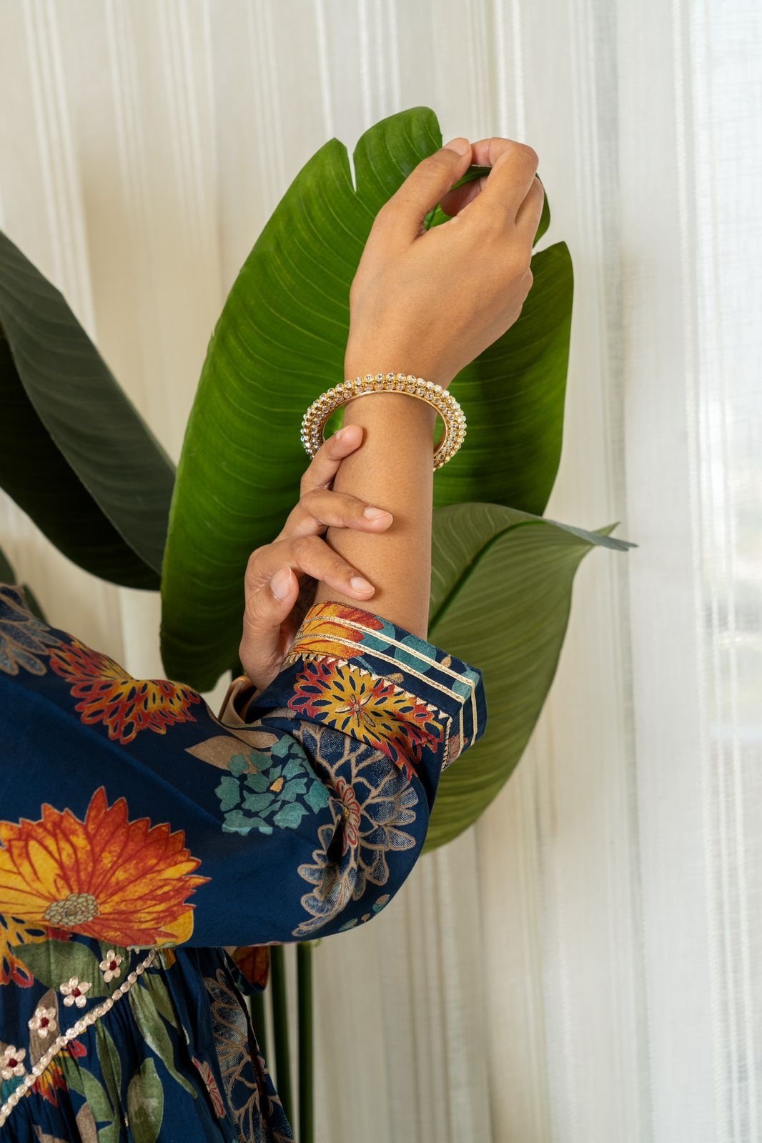 Muslin Alia Kurta- Dark blue Floral - Image 6