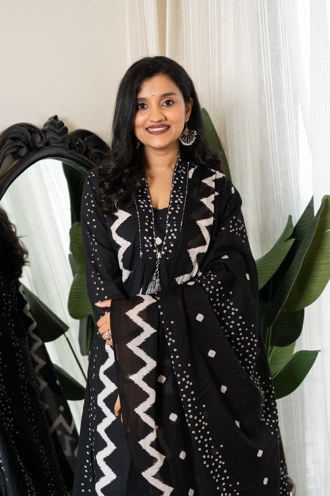 Ziya Black Flared Cotton Set - Image 4
