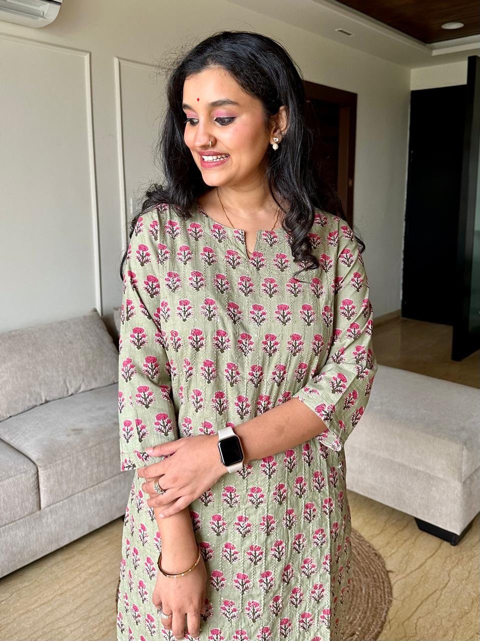 Subtle Bling Cotton Kurta- Pastel Green - Image 2