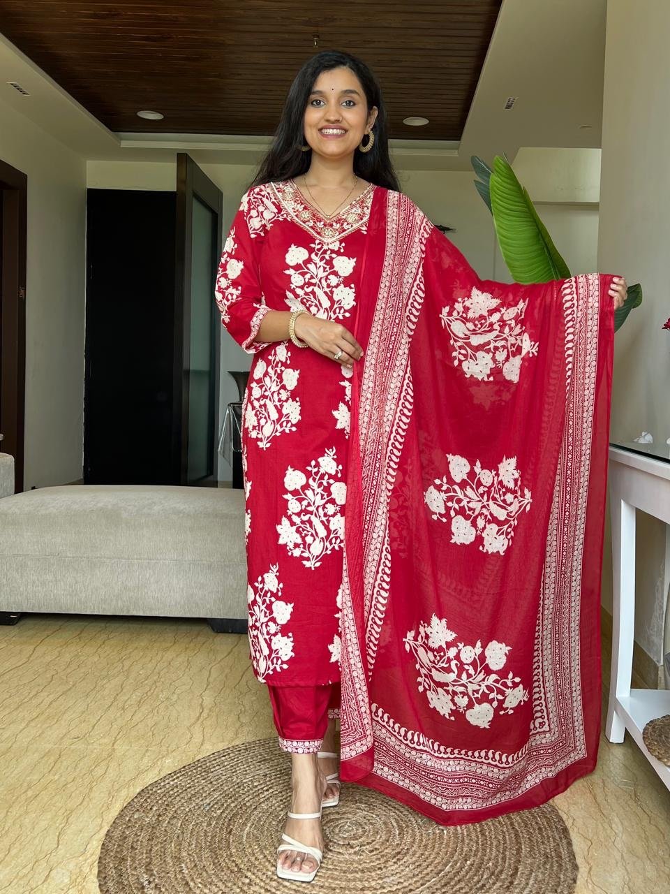 Vani Boota Afghan Set- Red