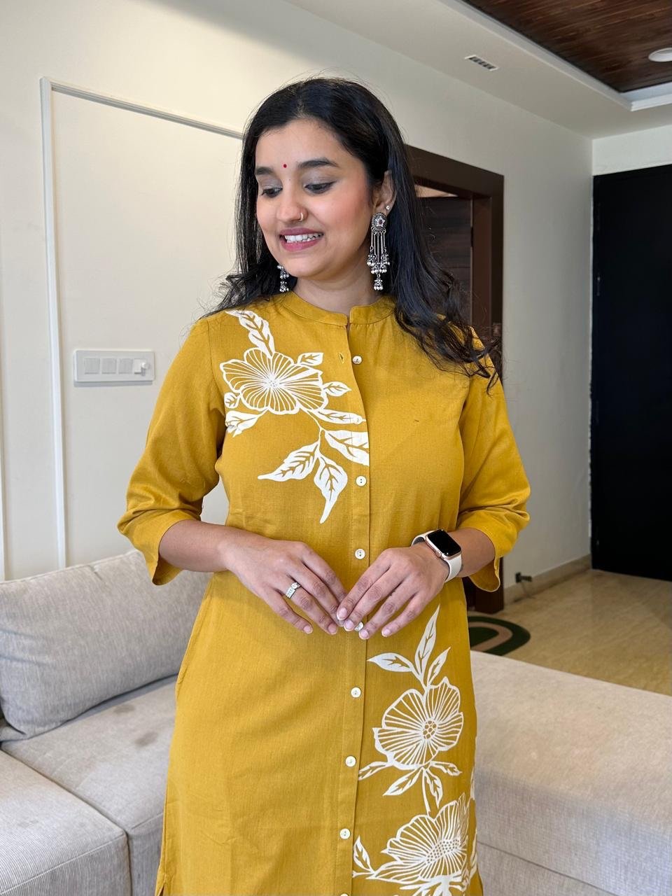 Phool Cropped Pant Set- Mustard - Image 3