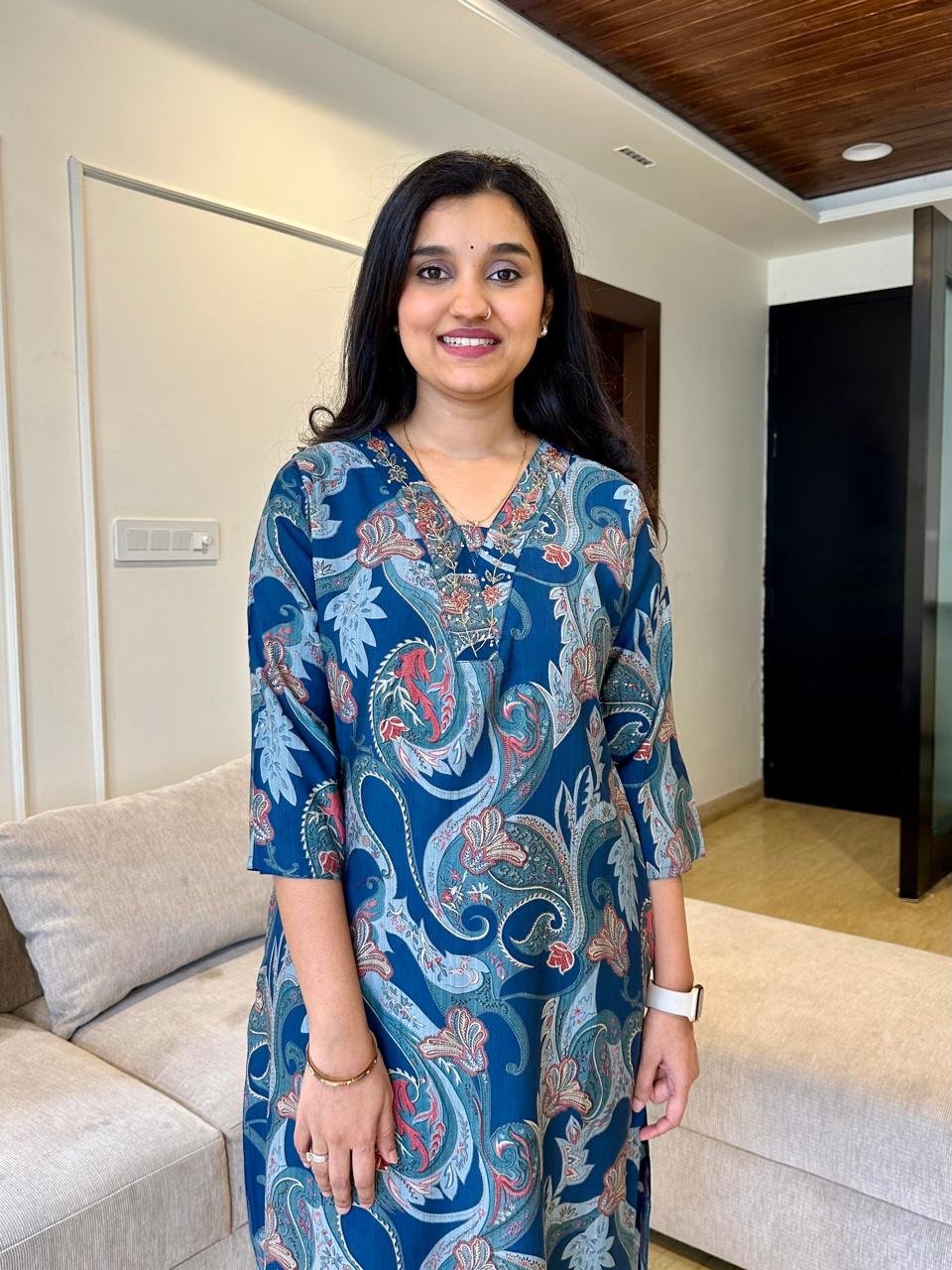 Vara Printed Muslin Silk Kurta- Blue - Image 3