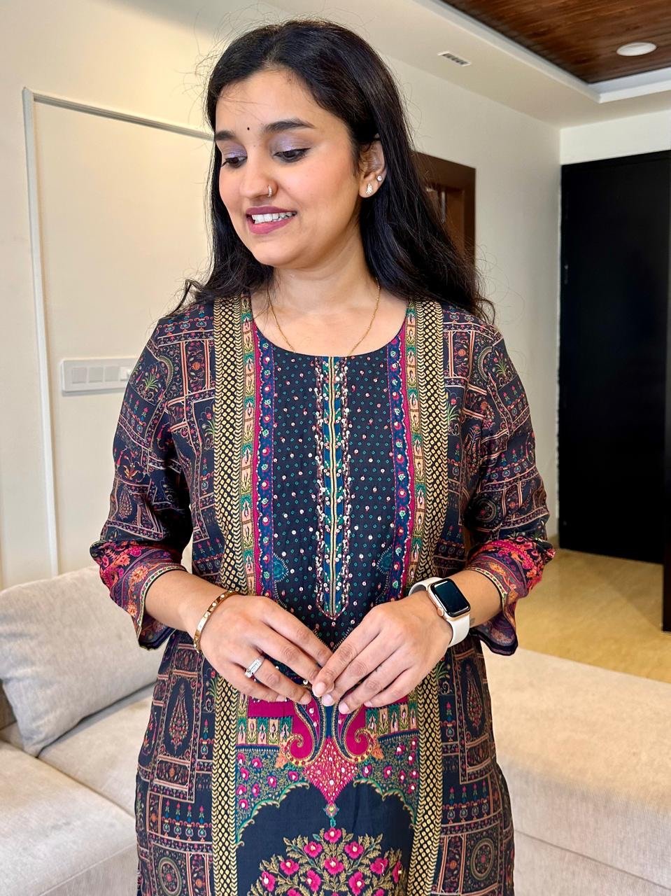 Seerat Crepe Printed Set-Black - Image 2