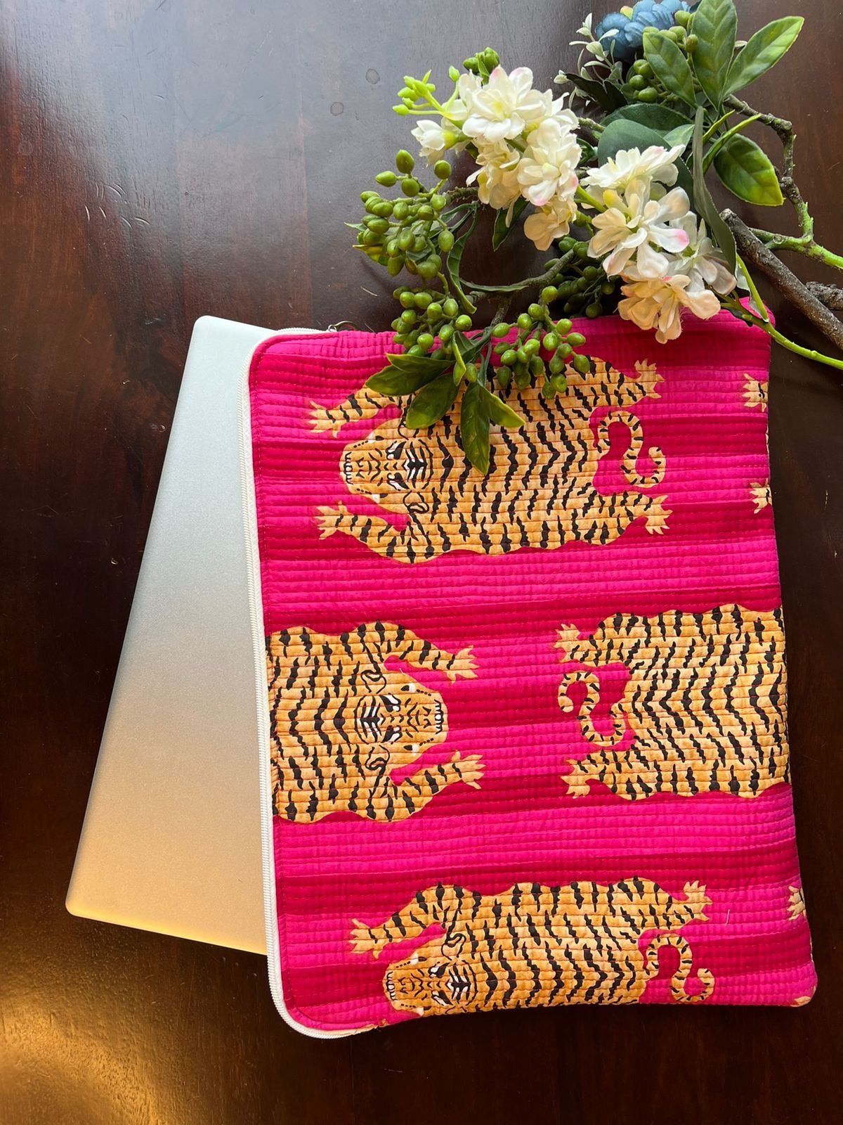 Quilted Laptop Sleeve- Pink Tiger - Image 2