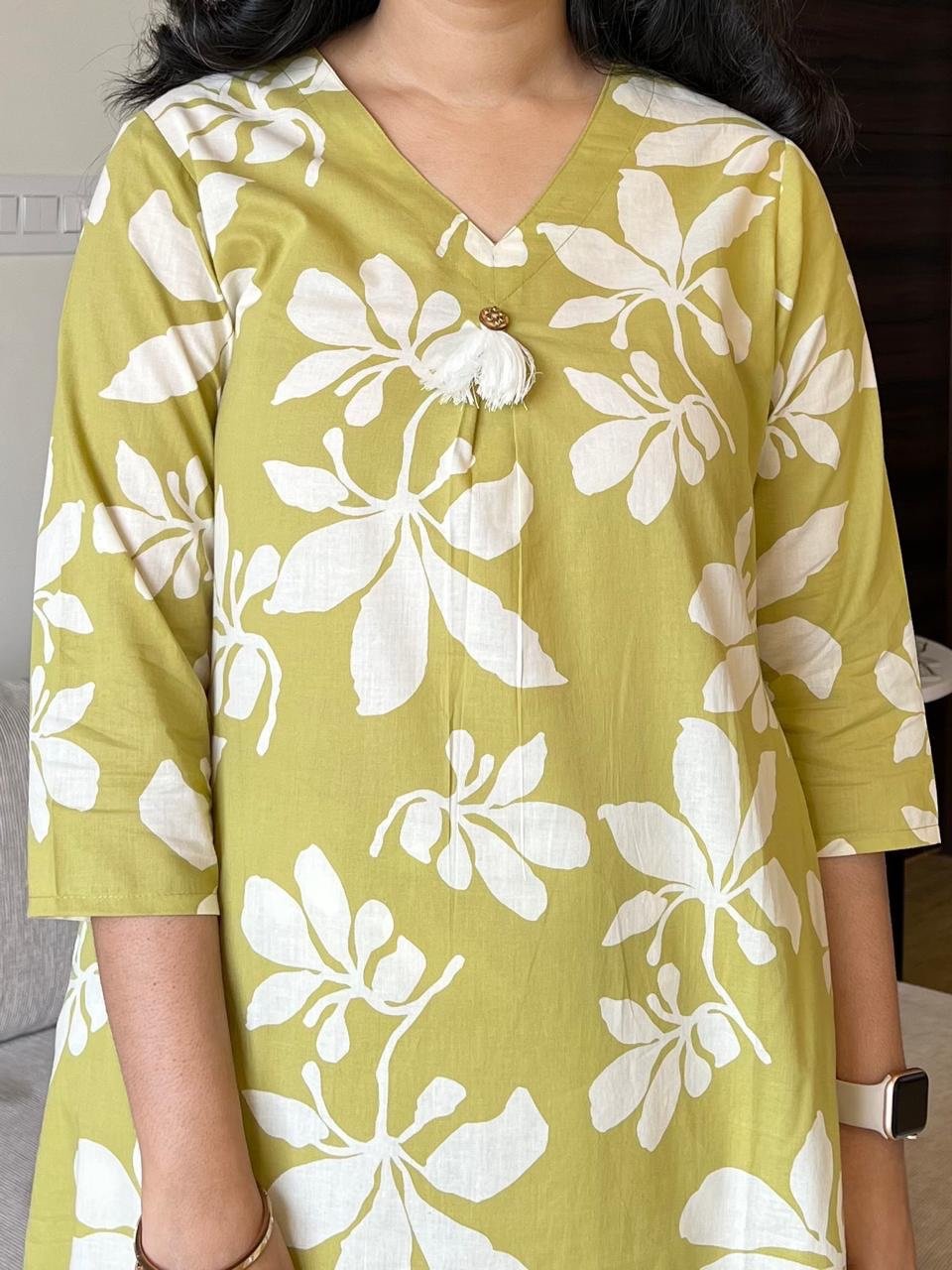 Kiran Relaxed Cotton Coord Set- Light Green - Image 4