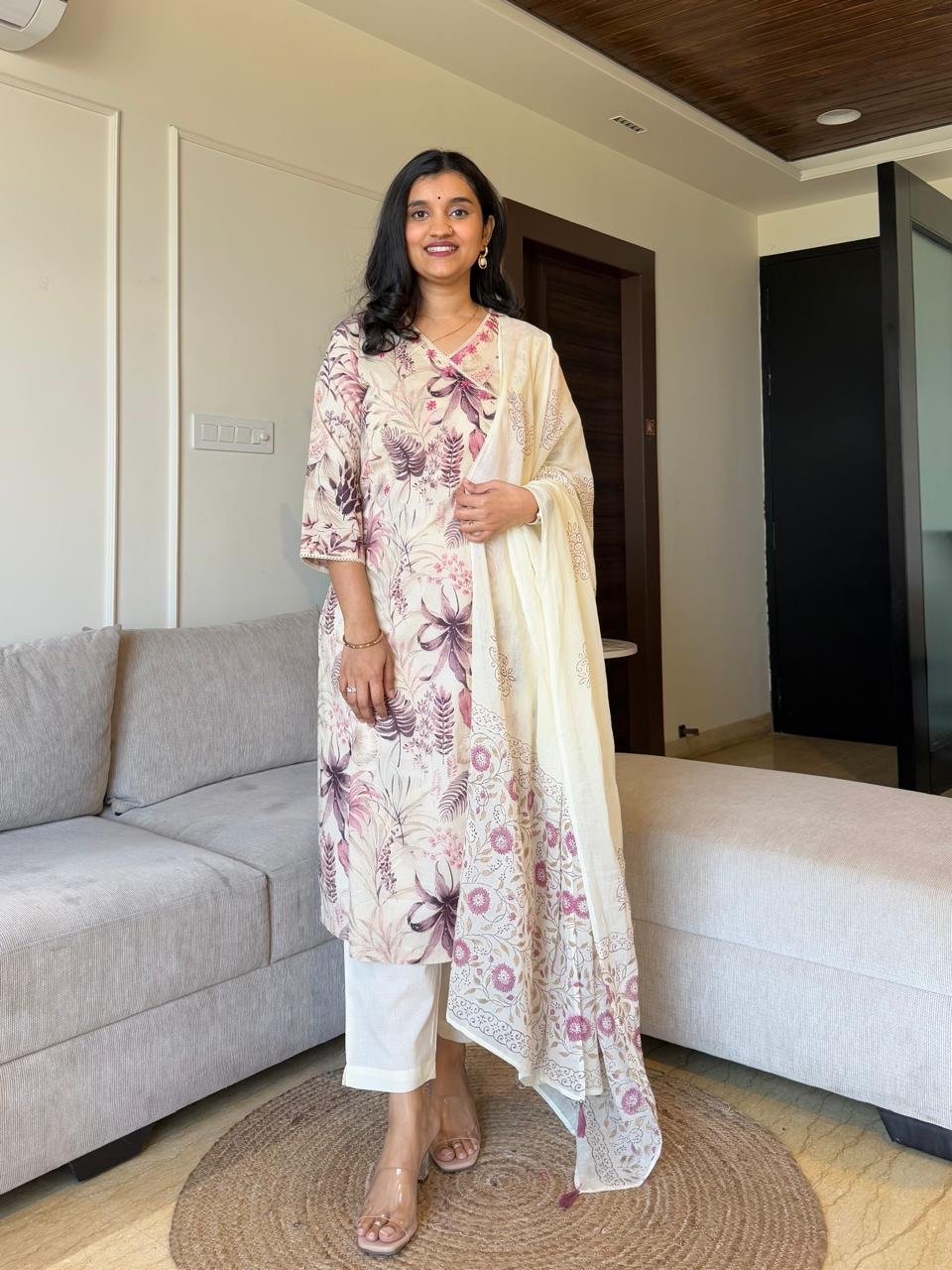 Ishara Off White Floral Set- Pink