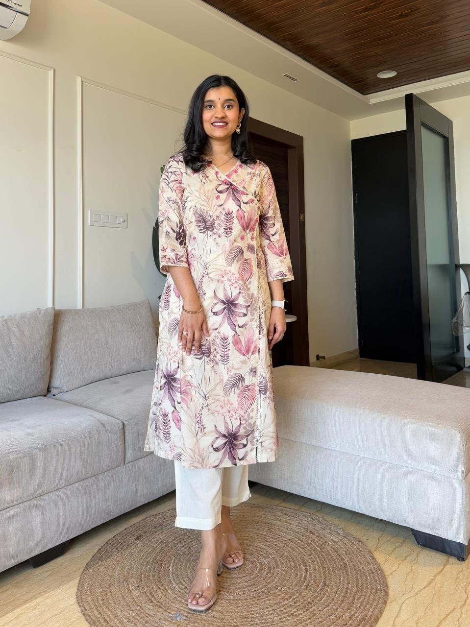 Ishara Off White Floral Set- Pink - Image 2
