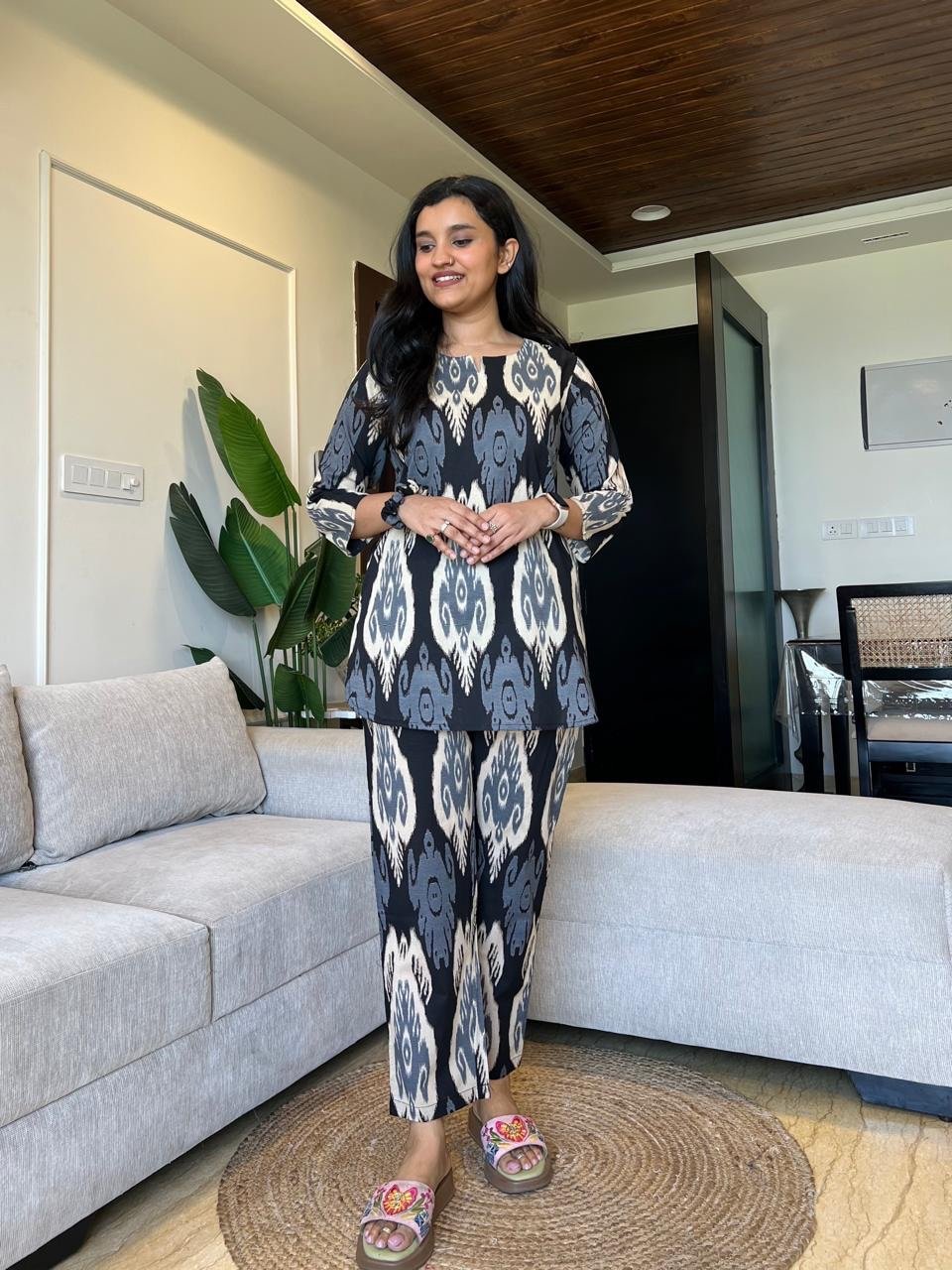 Sia Cotton Lounge Set- Black Ikkat - Image 2