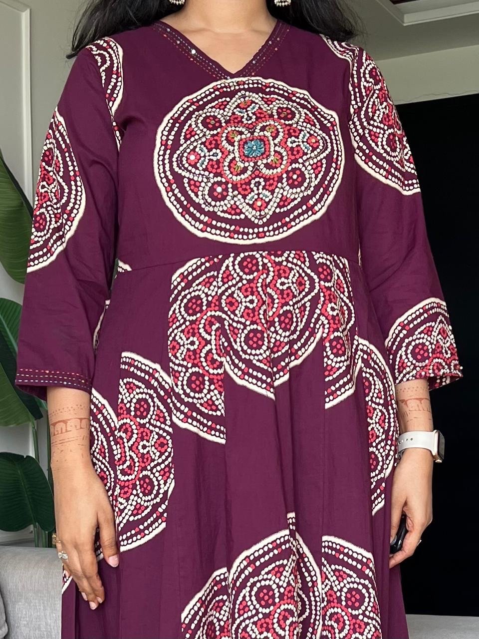 Raga Crushed Dupatta Anarkali Set- Wine - Image 5
