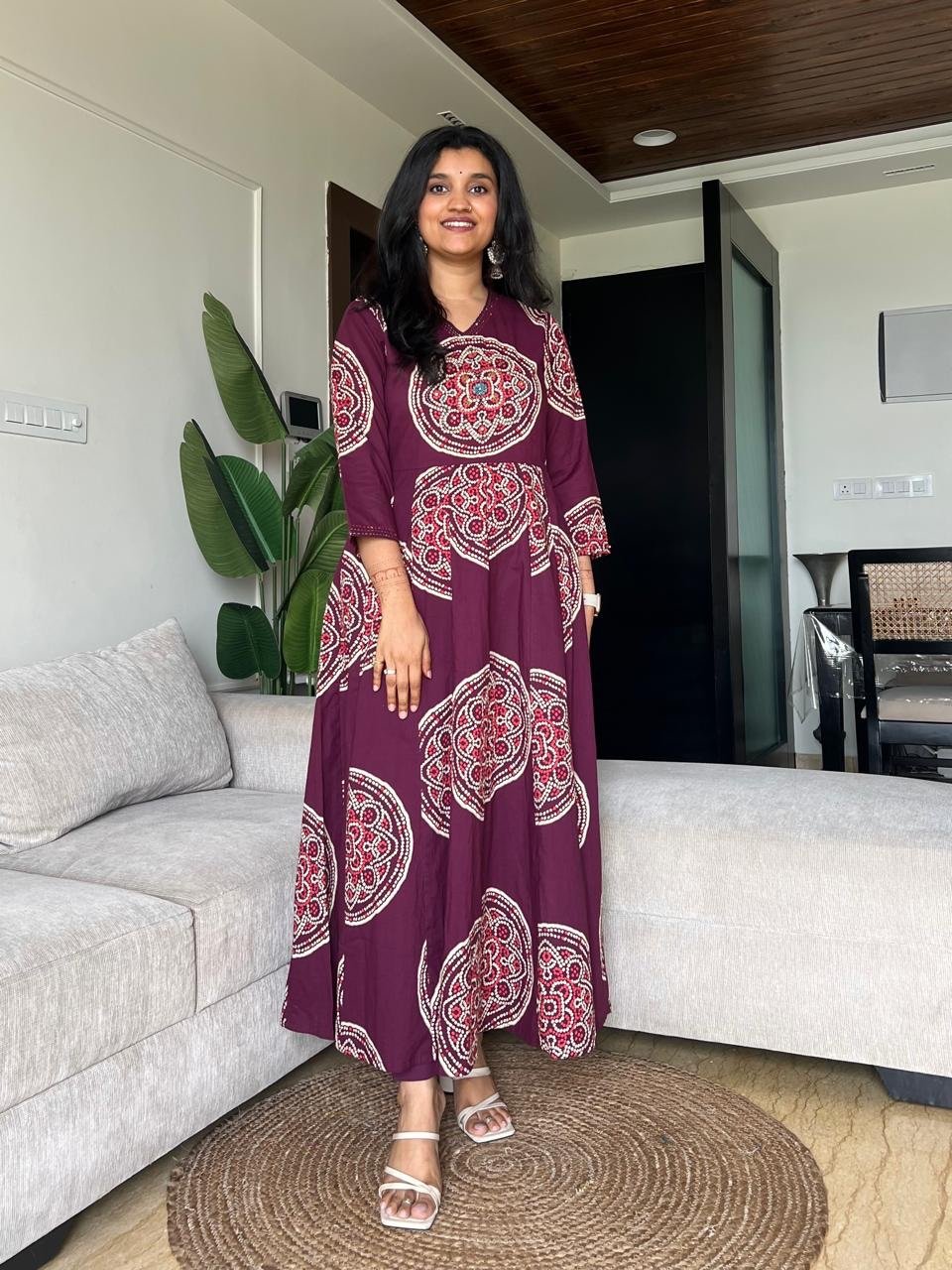 Raga Crushed Dupatta Anarkali Set- Wine - Image 2