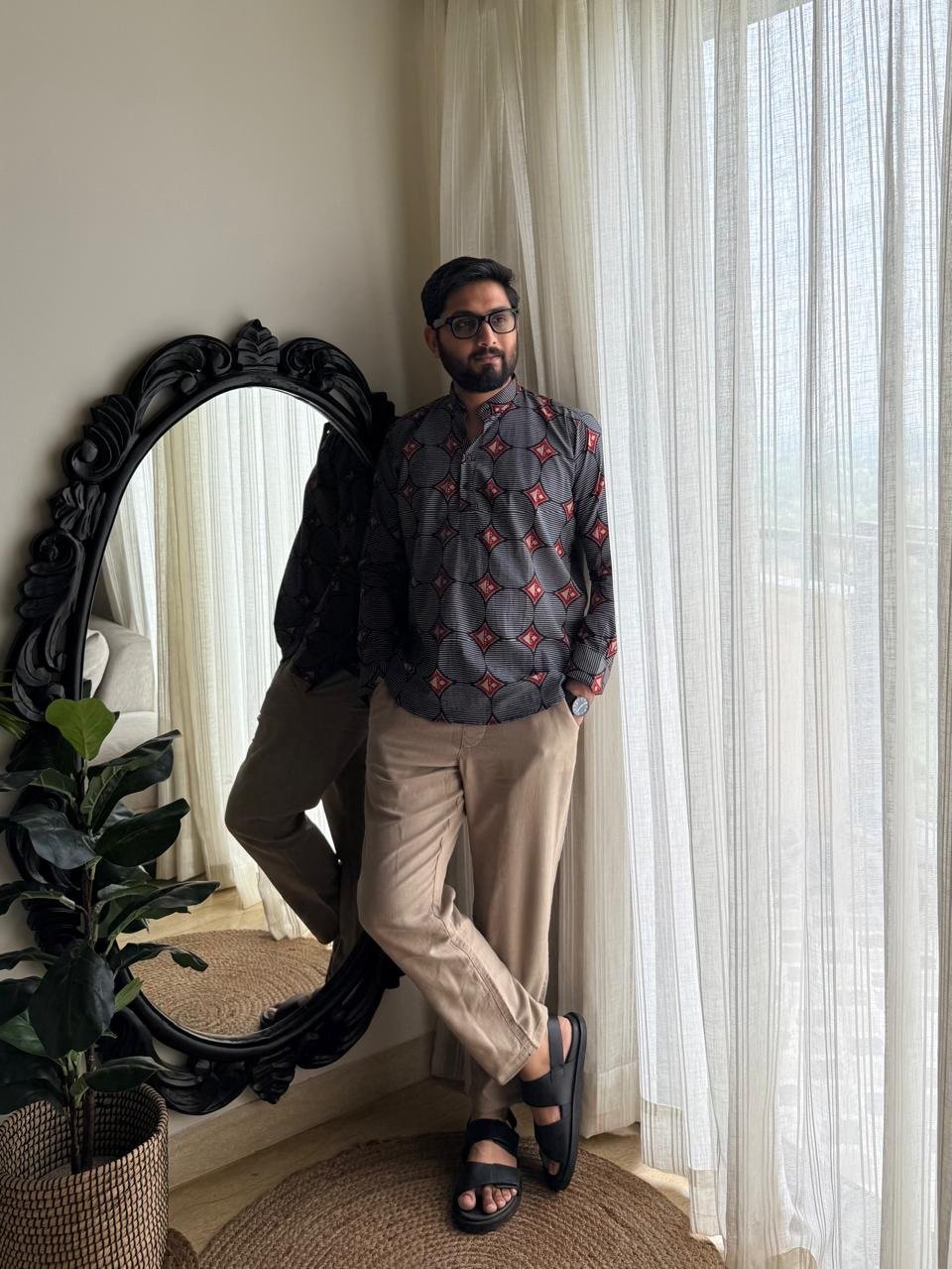 Cotton Men’s Short Kurta- Black Abstract - Image 3