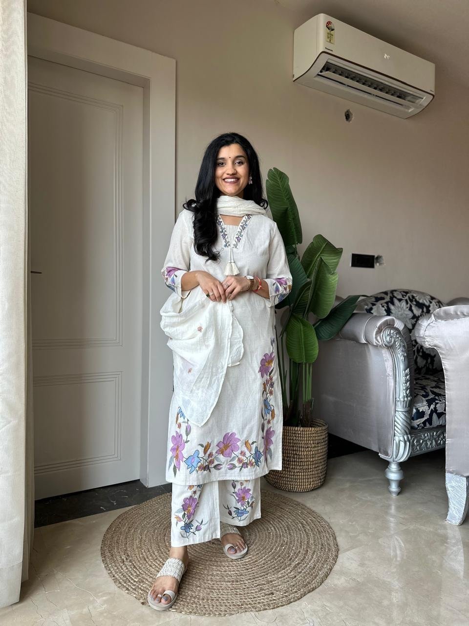 Priya Embroidered Off White Set - Image 4