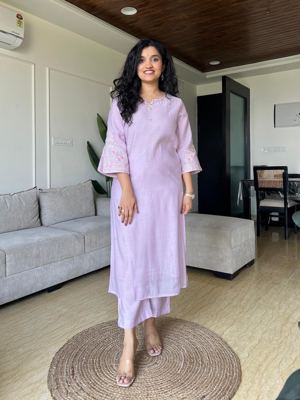 Shavya Mul Chanderi Embroidered Set- Pastel Purple - Image 3