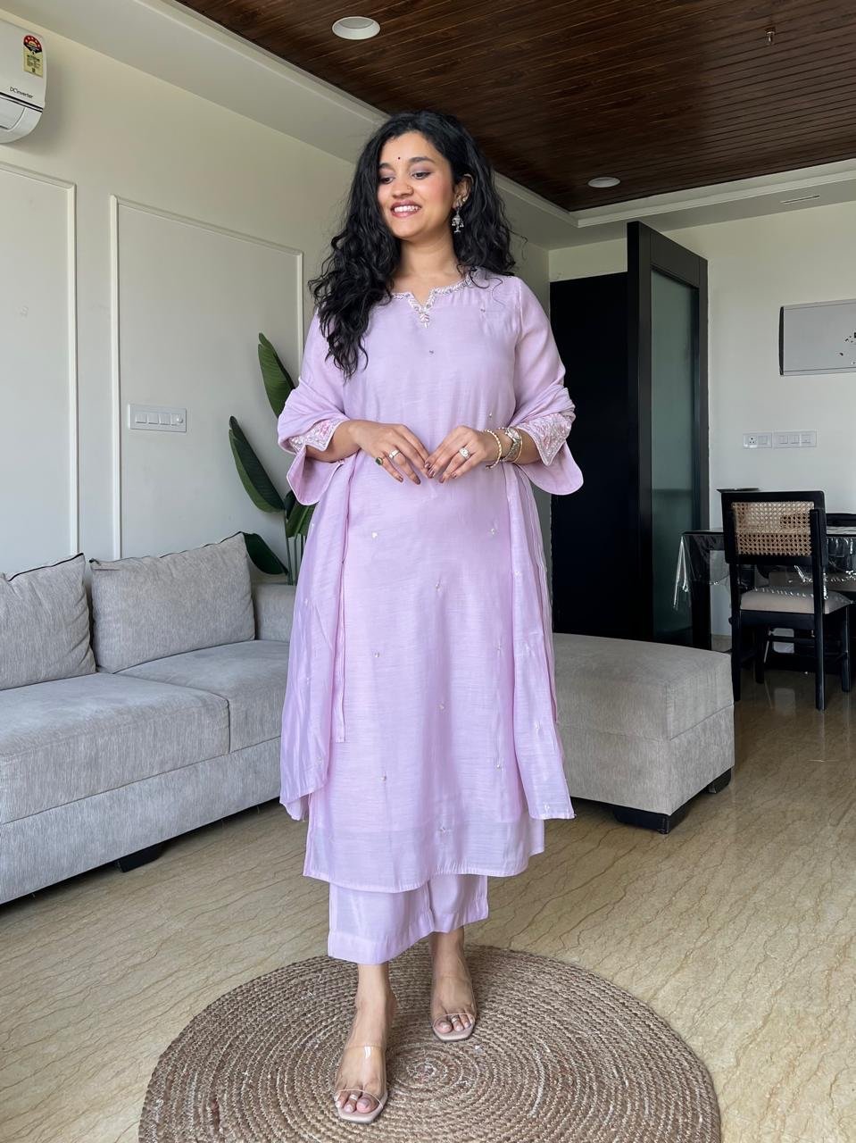 Shavya Mul Chanderi Embroidered Set- Pastel Purple - Image 4