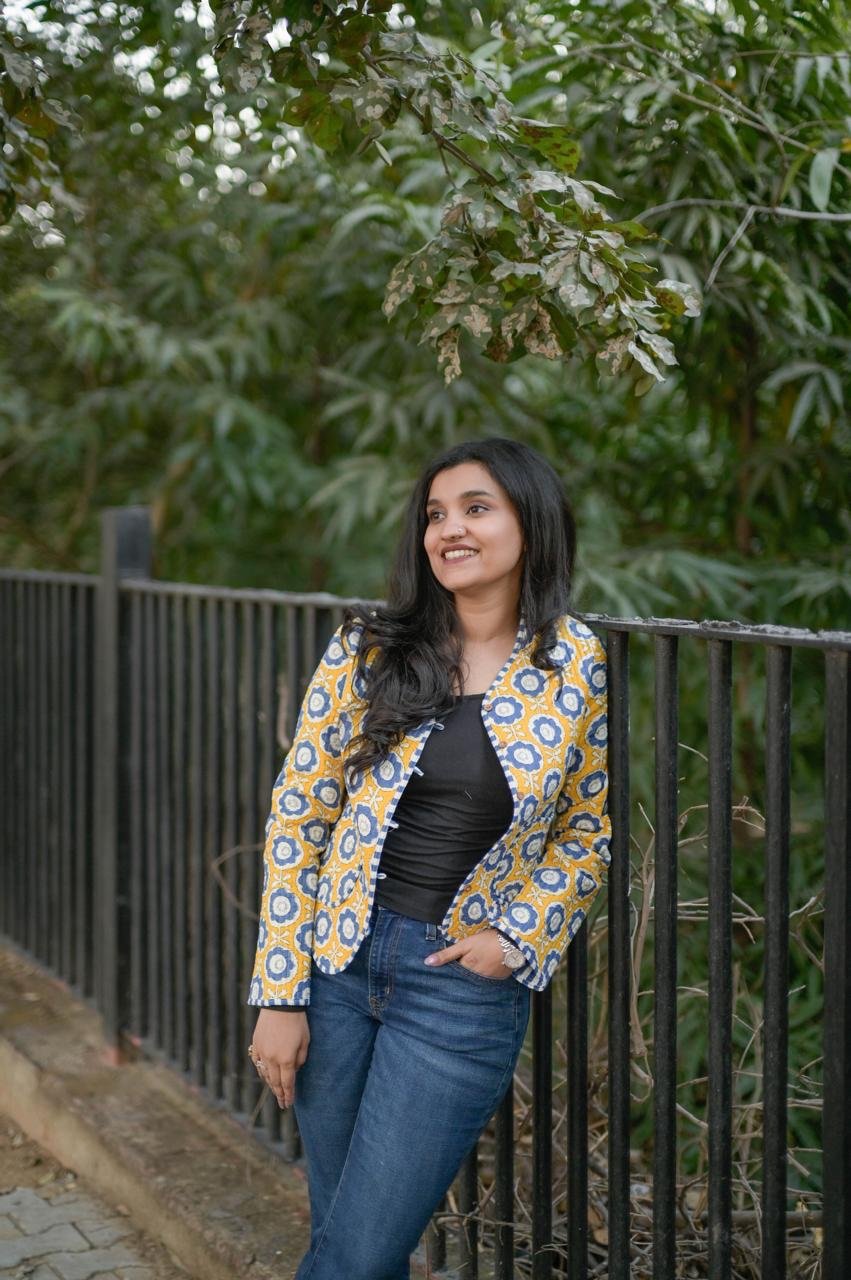 Reversible Quilted Short Jacket- Fun Yellow Flowers - Image 3
