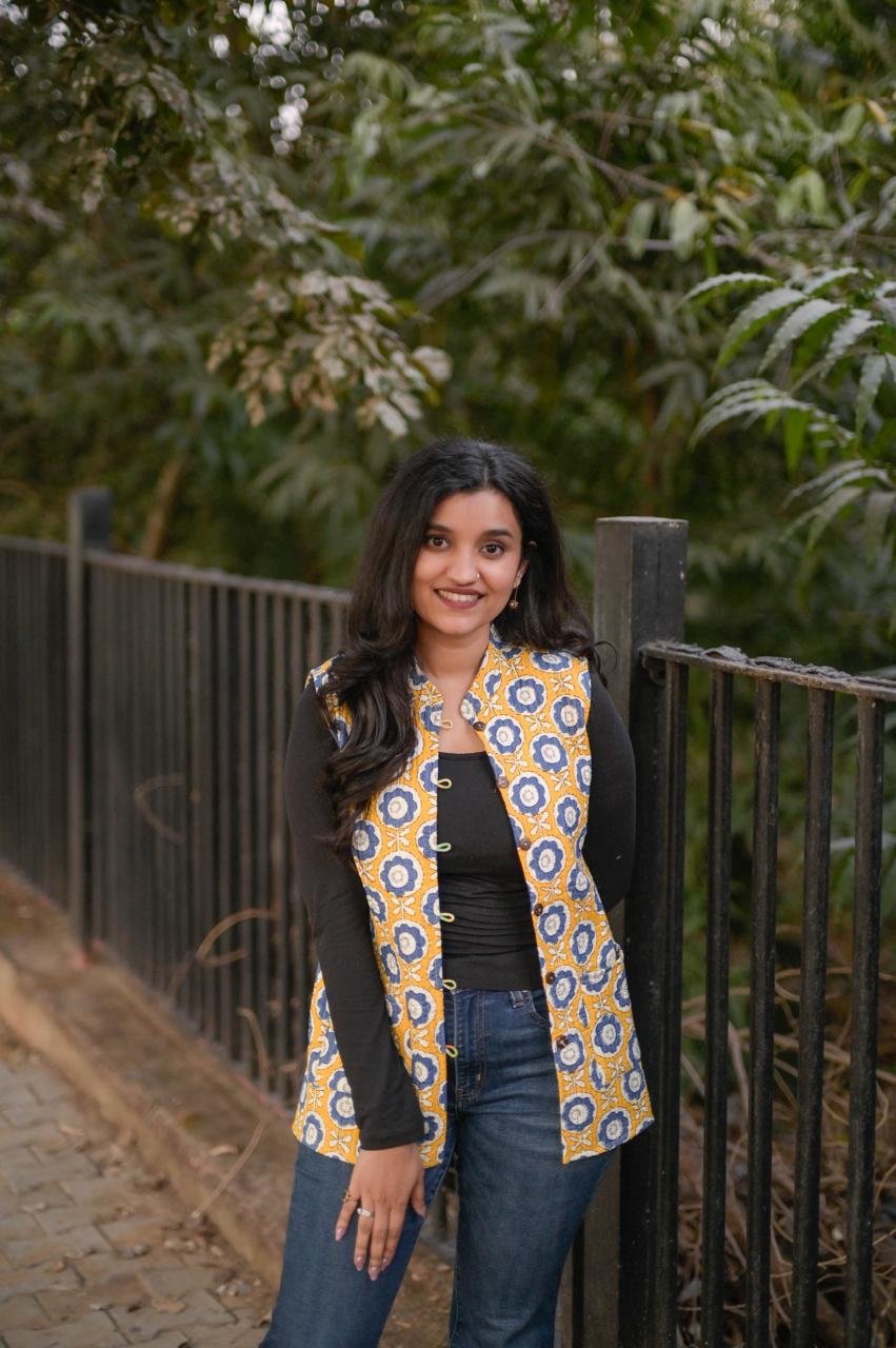 Reversible Quilted Sleeveless Jackets- Yellow flowers