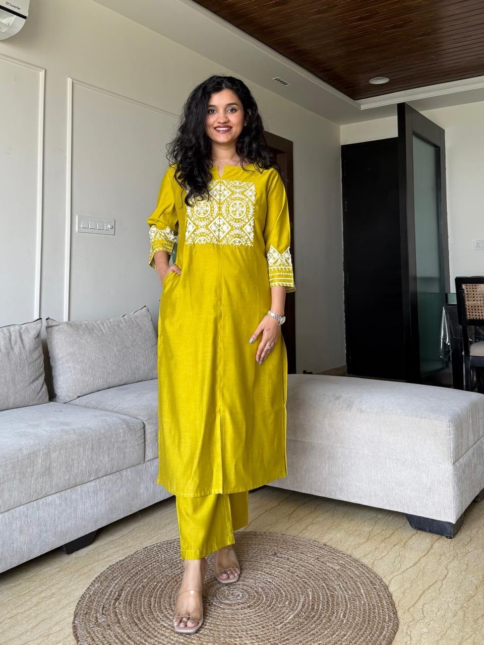 Neer Embroidered Straight Set- Yellow - Image 3