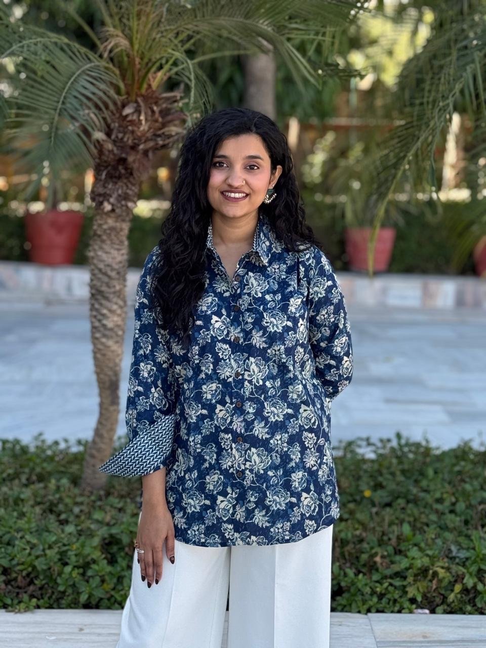Trisha Relaxed Cotton Shirt- Indigo Florals