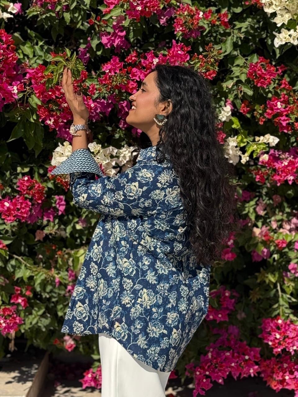 Trisha Relaxed Cotton Shirt- Indigo Florals - Image 4