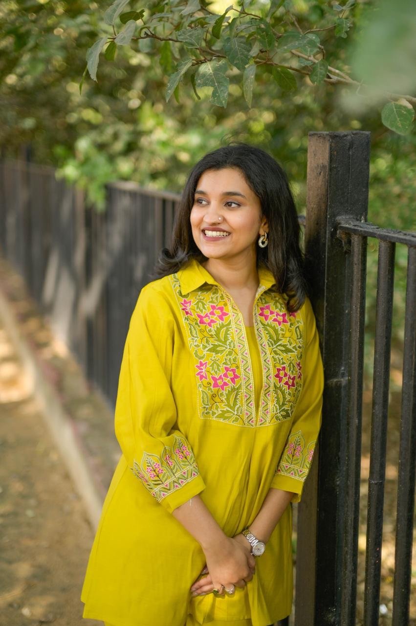Divi Embroidered Coord Set- Yellow - Image 2