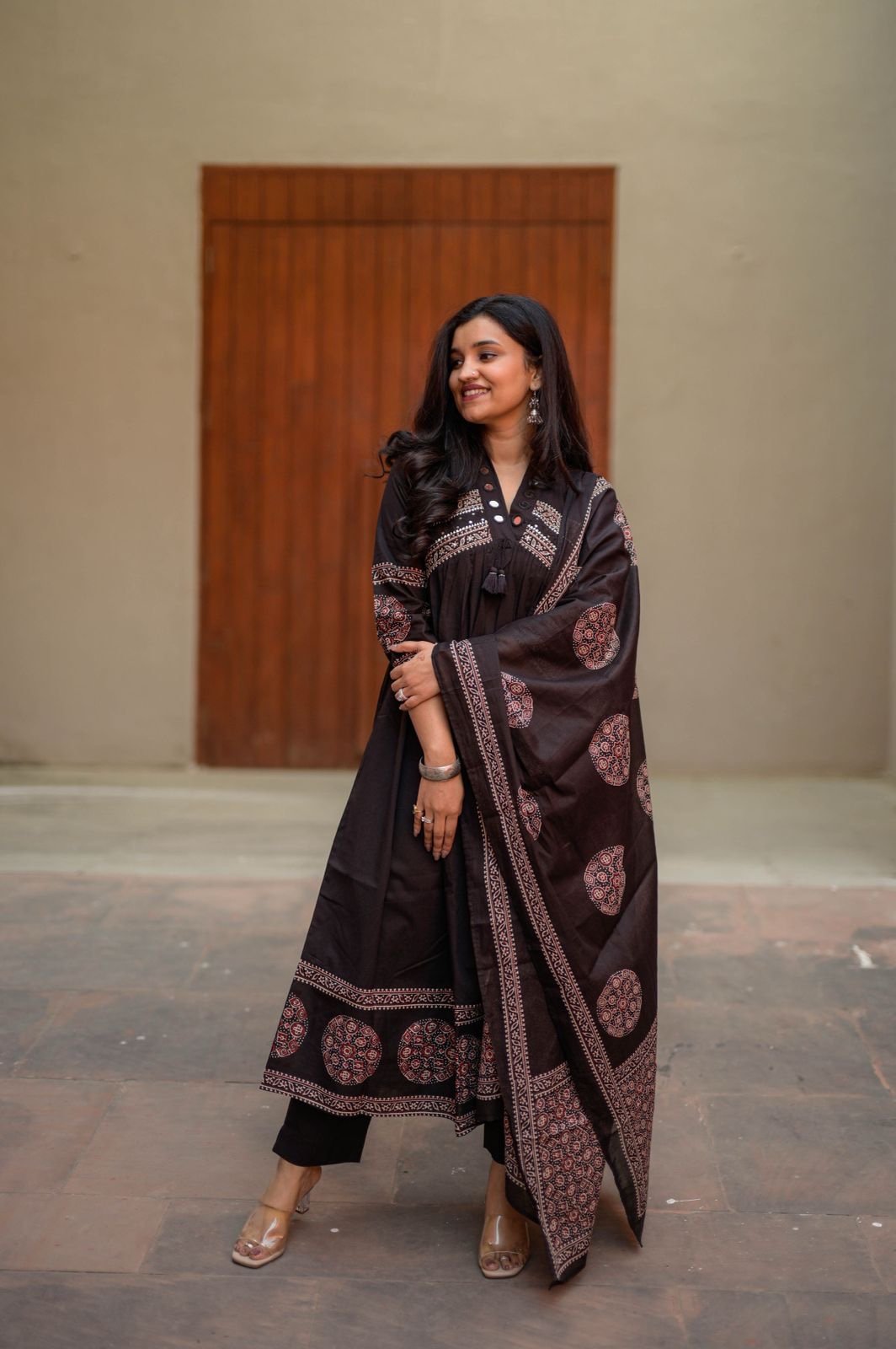 Liya Flared Ajrakh Cotton Set- Black - Image 3