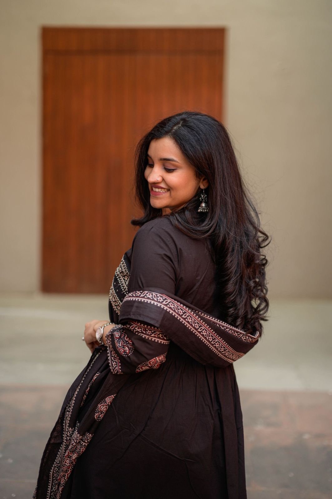 Liya Flared Ajrakh Cotton Set- Black - Image 4