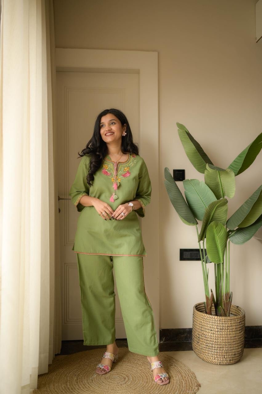 Grisha Embroidered Coord Set- Green - Image 5
