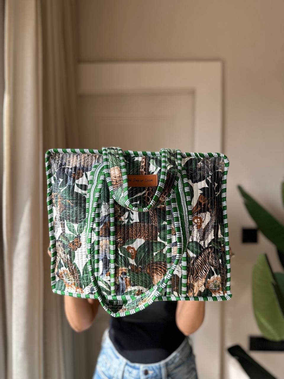 Quilted Tote Bag- Green Story - Image 8