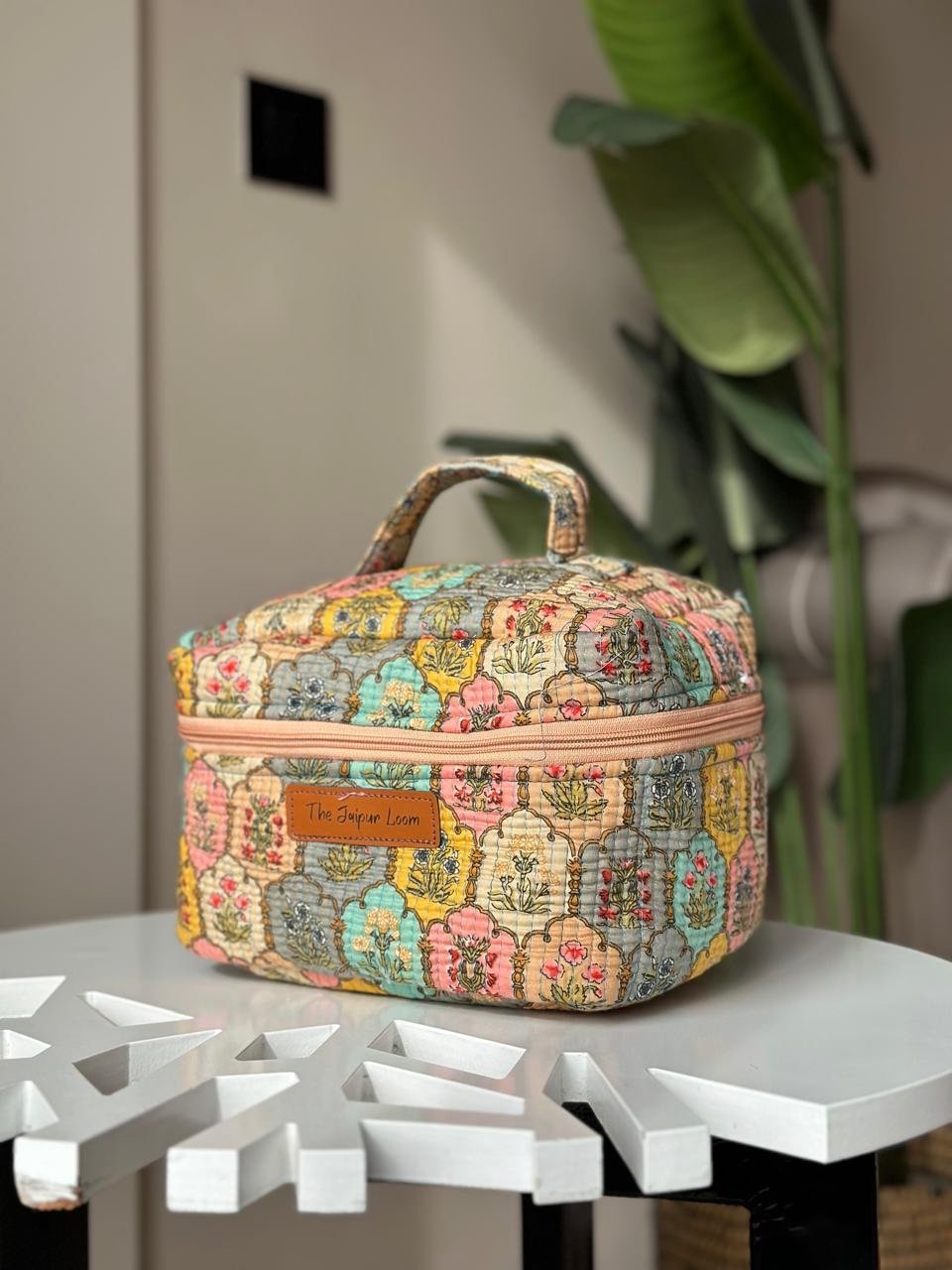 Quilted Vanity Bag- Pastel Jharoka - Image 2