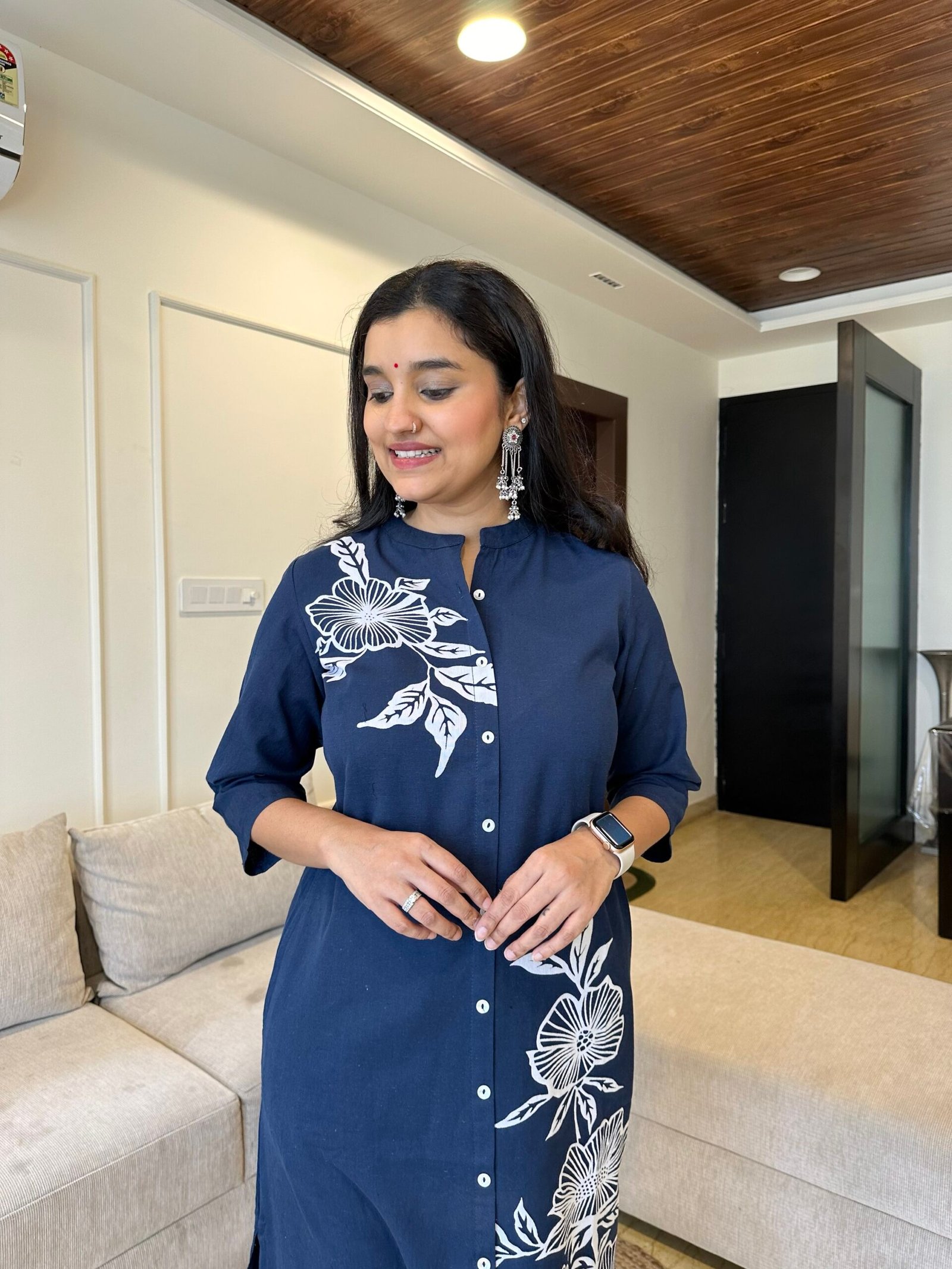 Phool Cropped Pant Set- Blue - Image 3