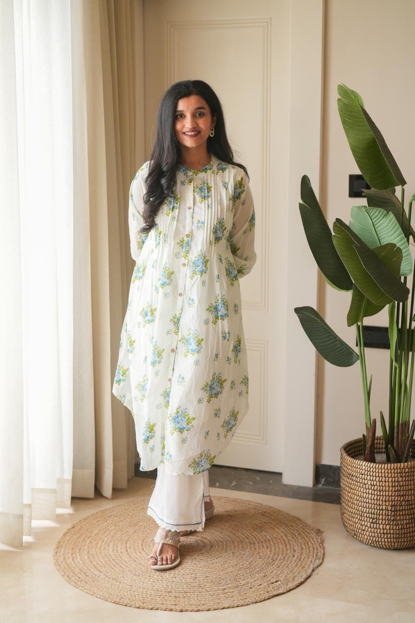 Samika White Mulmul Boota Set- Blue