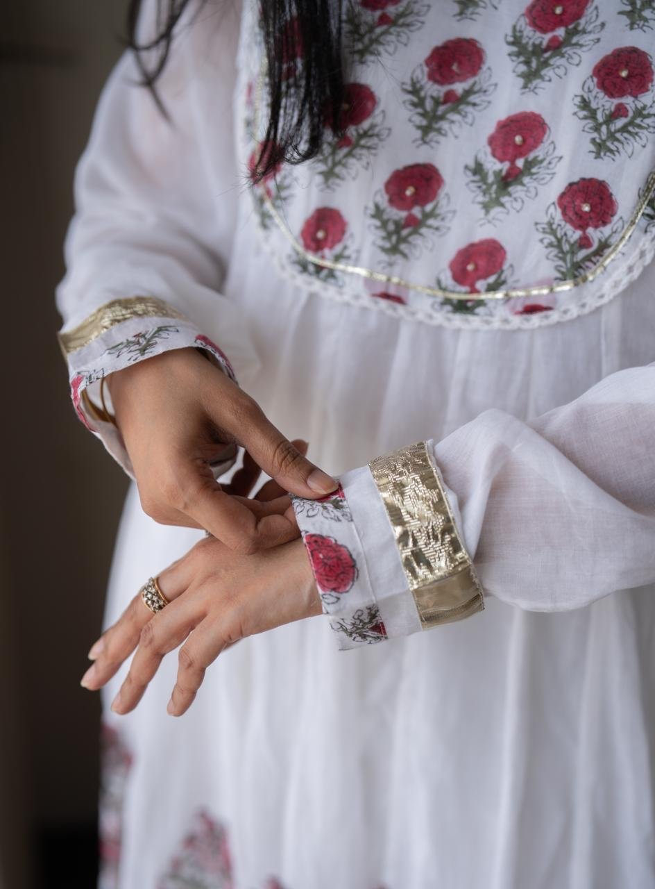 Somya White Boota Anarkali Set - Image 9