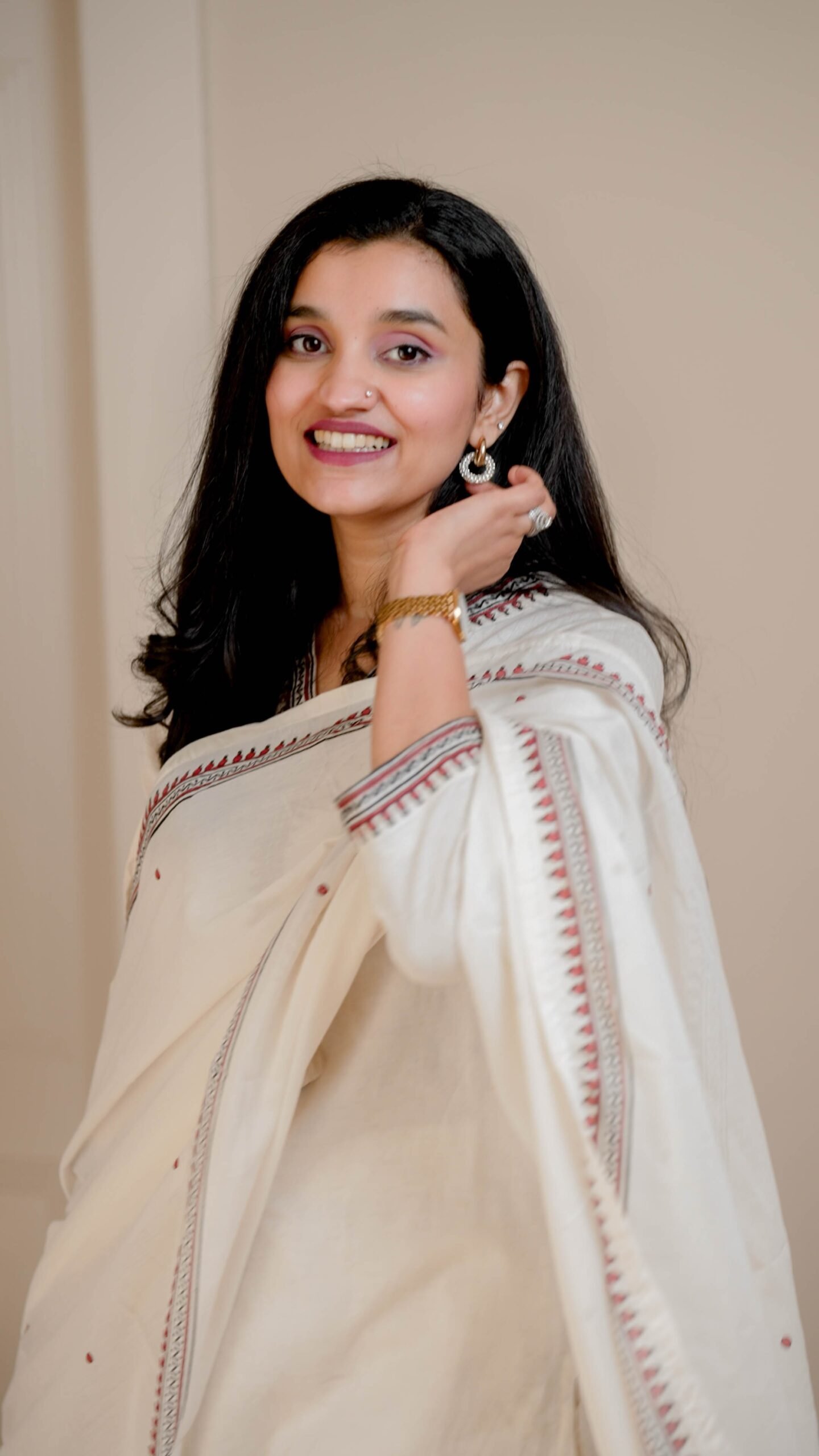 Shiya Embroidered Cotton Set- Off White Red - Image 3