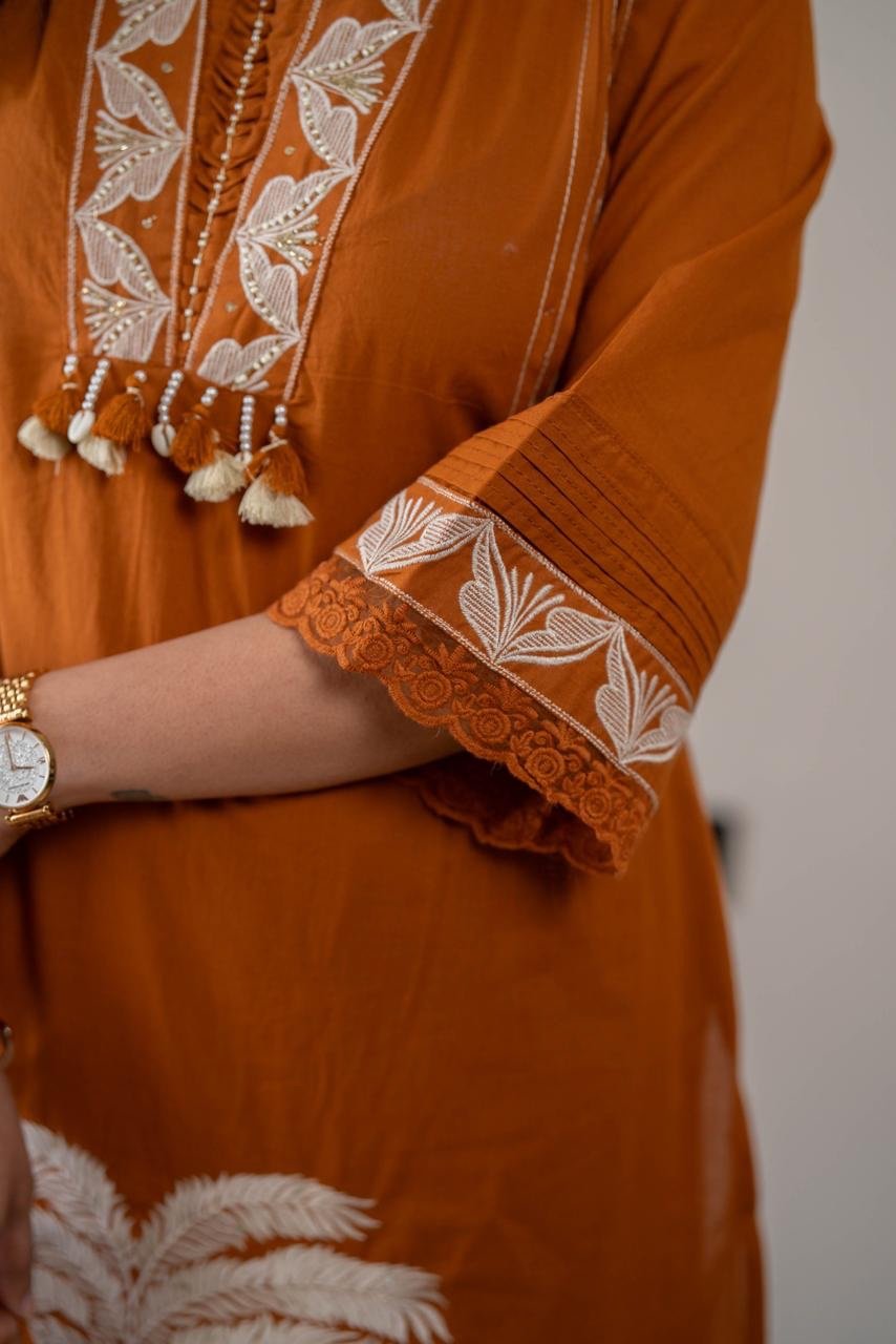 Paro Embroidered Luxe Cotton Set- Rust - Image 3